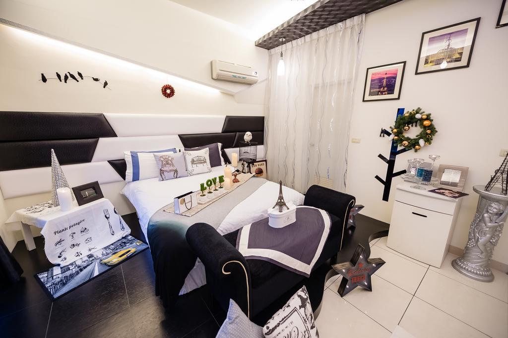 巴黎villa 主題派對k歌 Bbq 麻將包棟 Luodong Habitación foto